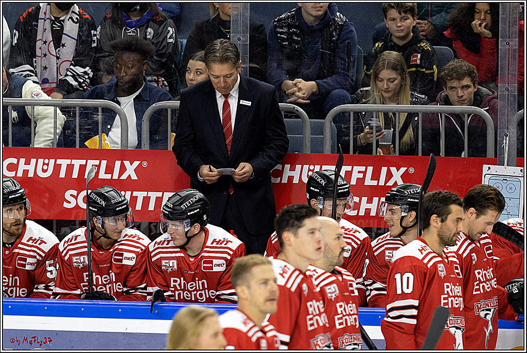 PENNY DEL;  Kölner Haie - EHC Red Bull München; Köln, 08.11.2022
